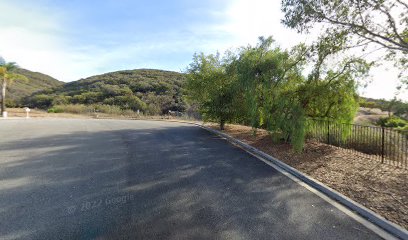 Los Robles Trail West Trailhead