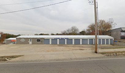 D & T Self Storage