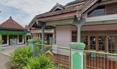 Pratiwi Salon