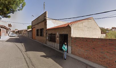 Clínica Dental Doctora Elisa Fuentes La Marina en El Carpio de Tajo
