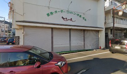 山茶花 パン工場