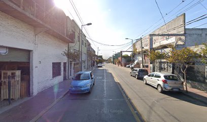 Avenida Sobremonte 387