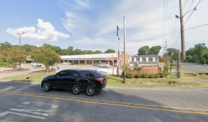 Joey's Stop & Go Gas Station