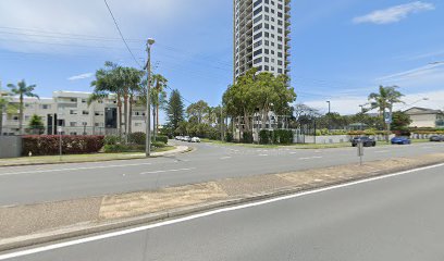 Gold Coast Hwy at Palm Beach Police station