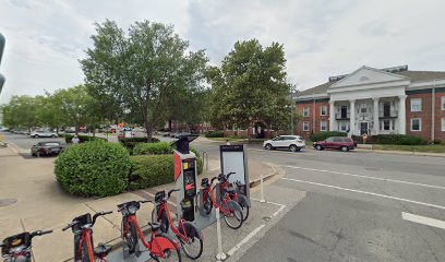 Capital Bikeshare: Mount Vernon Ave & Bruce St