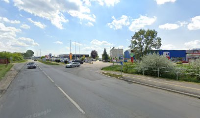 Győr, 82-es út, Agroker