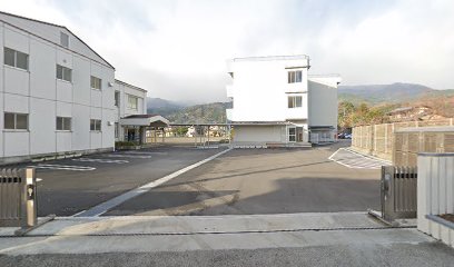 南アルプス市立落合小学校