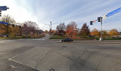 Parkway - United Steelworkers (5 Boulevard of the Allies)