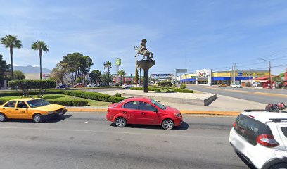 Monumento a Francisco Coss