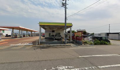 ニコニコレンタカー新発田富塚店