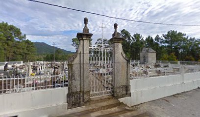 Cemitério de Barreiro de Besteiros