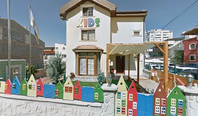 Happy House Batıkent Kreş ve Anaokulu (Özel Mutlu Ev Gündüz Bakım Evi)