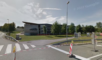 Hertz - Najem vozila / Hertz - rent a car - Ljubljana Airport