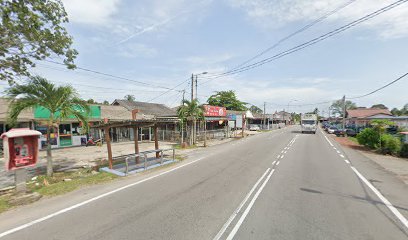 Kampung Tengah,Jalan Pulau Gadong