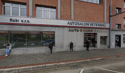 Hukr autosalon veteránů