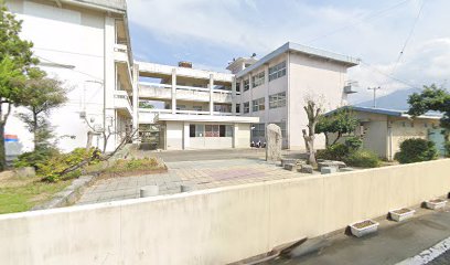 西条市立玉津小学校