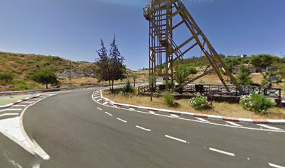 Atracción turística - Monumento "El Malacate" - Nerva