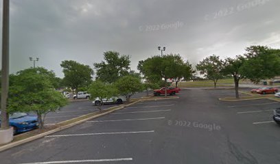 Loman’s plaza parking