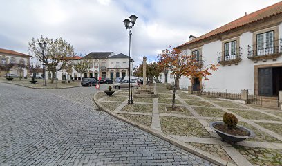 Pelourinho de Moimenta da Beira (Réplica)