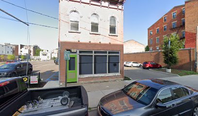 1420 Vine St Parking