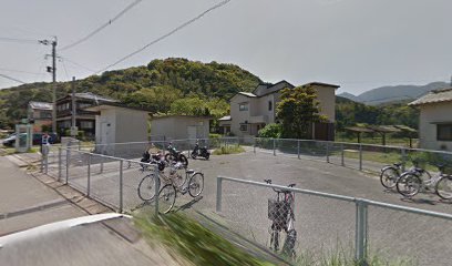 大入駅自転車駐輪場