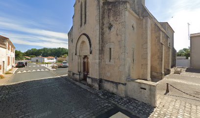 Eglise Saint-Pierre (de Chasnais)