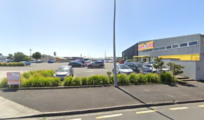 Upper Courtenay St Parking, New Plymouth