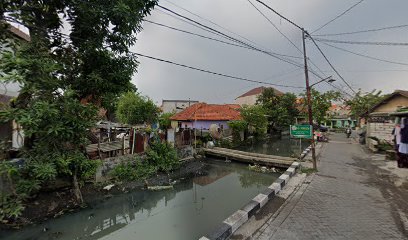 Terapi Pijat Ibu Muthmainah/Umik Cipto