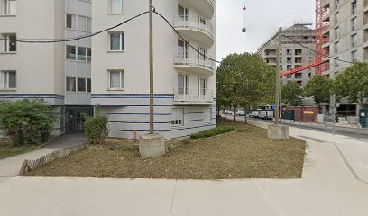 Zenpark - Parking Champs-sur-Marne - Gare Noisy-Champs RER - Ibis