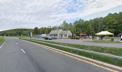 Taconic State Parkway Parking