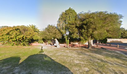 Pinelands 2, Jewish Cemetery