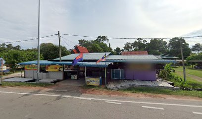 Nasi Lemak Santan Pyorr di Warong Bond