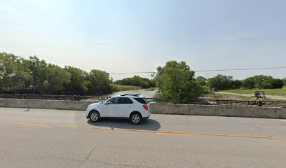 Boat ramp river access