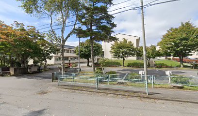 軽井沢町立軽井沢中部小学校