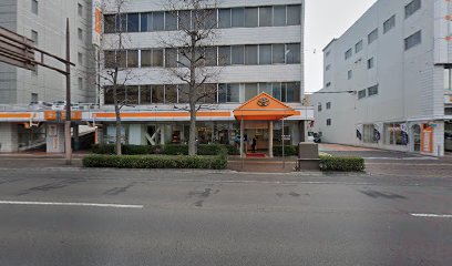 トヨタカローラ岡山(株) 本社保険グループ