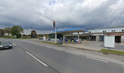 Kurven Tankstelle