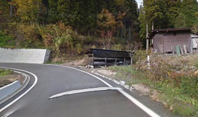 洞城跡碑