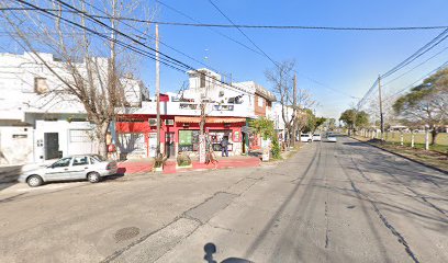 Kiosko Almacén Peluza