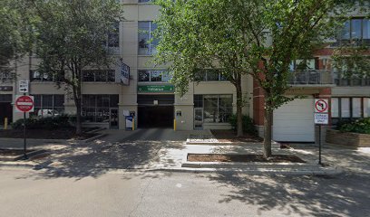 950 North Kingsbury Garage - ParkABM