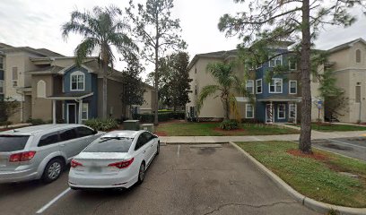 Pinnacle Pines Apartments