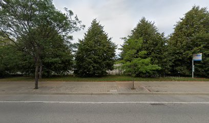 6737 Stanley Ave Parking