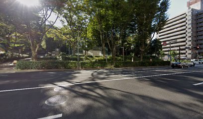 新宿中央公園 壁打ち場