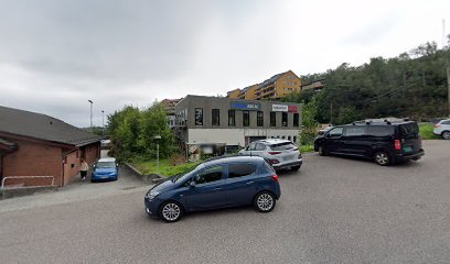 Komplettbygg Bergen AS - Snekker - Tømrer- Taktekker