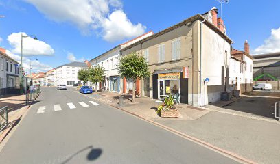 Cimetière prés de 30 Rue Christophe Thivrier, 03600 Commentry