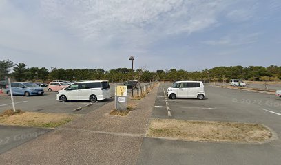 月見ヶ丘海浜公園 駐車場