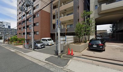 谷町クローバーパーキング