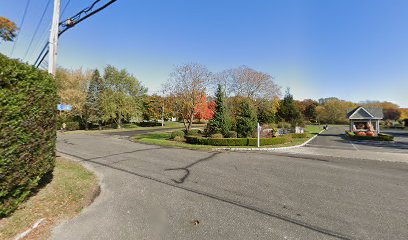 Bluffs At Baiting Hollow