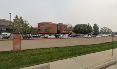 Bakersfield Family Medical Center: Ragland Alan Scott MD