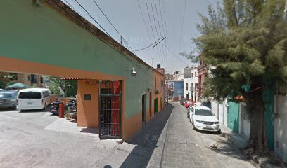 CALLE PUQUERO 42