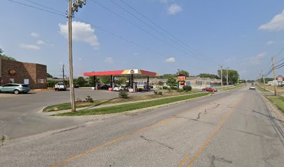 Casey's General Store Parking Lot